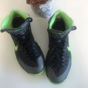 Nike lunar hyperquickness sneakers